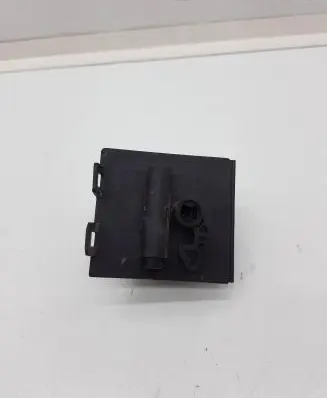 Fuel tank cap lock
