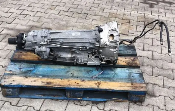 Mercedes-Benz E W212 Automatic gearbox A2122702504 260707HR0846 2212704304
