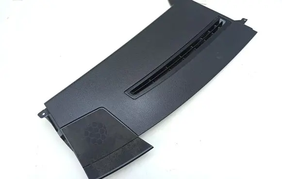 Volkswagen Crafter Panel trim A9066890107 A9066890108