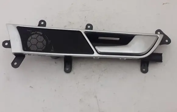 Audi A6 S6 C6 4F Front door interior handle 4F0837020B