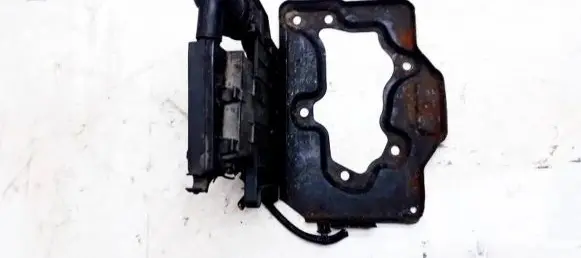 Opel Vectra B Battery box tray 9656761 965676-1