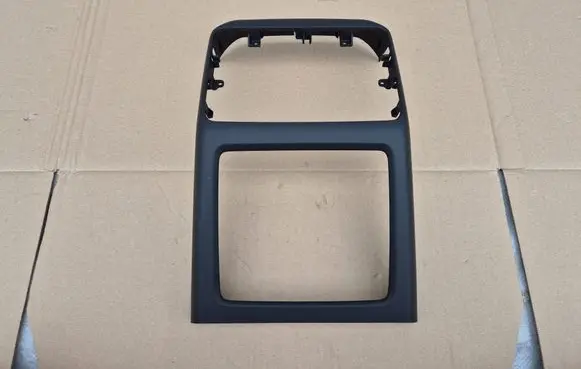 Porsche Cayenne (9Y0 9Y3) Rear air vent grill 9Y0864075A