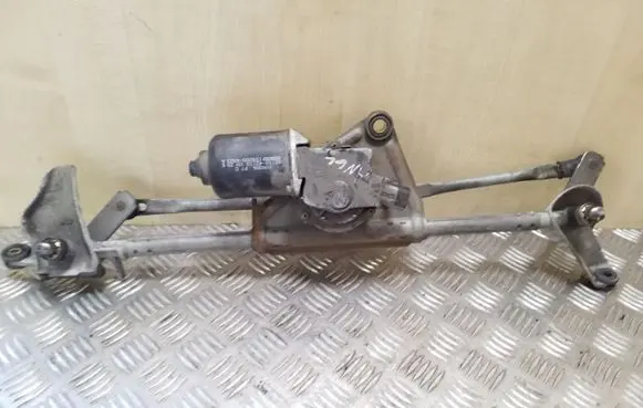 Toyota RAV 4 (XA20) Front wiper linkage and motor 8511042110 1592004822