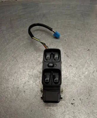 Mercedes-Benz C W203 Electric window control switch A2038210479