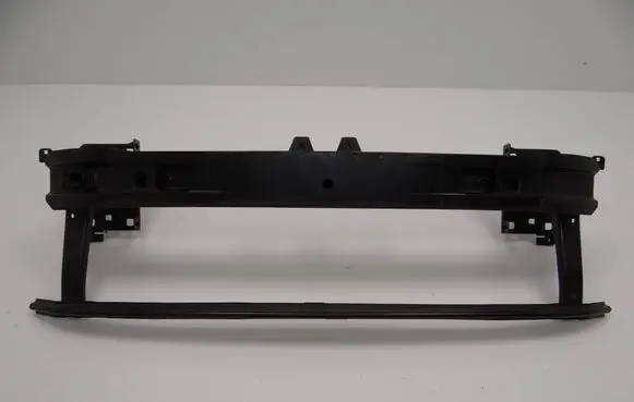Volkswagen PASSAT B8 Front bumper support beam 3G0807611