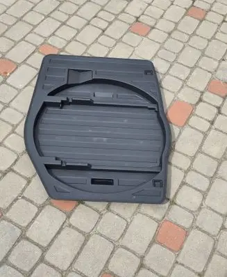 Audi A6 S6 C7 4G Spare wheel section trim 4G9863547