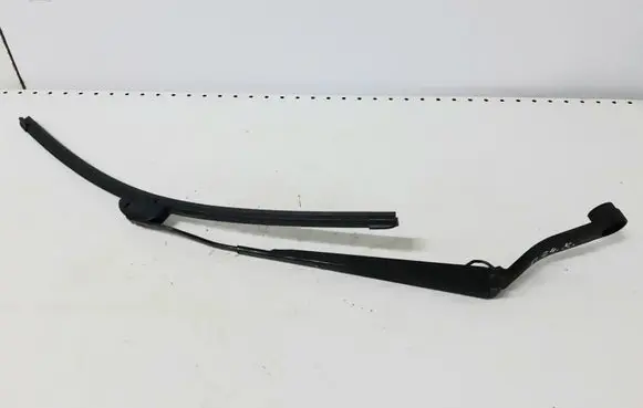 KIA Sorento Front wiper blade arm