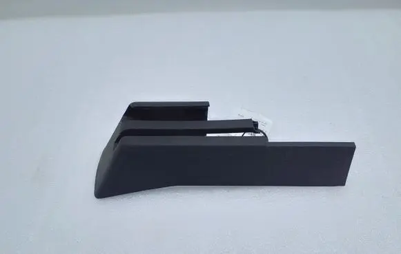 Audi Q7 4L Front passenger seat rail trim 7L0881097A