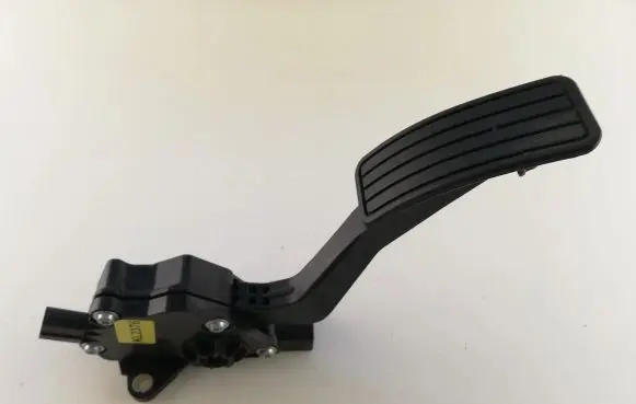 Subaru Legacy Accelerator throttle pedal 36010AG140 KL2376