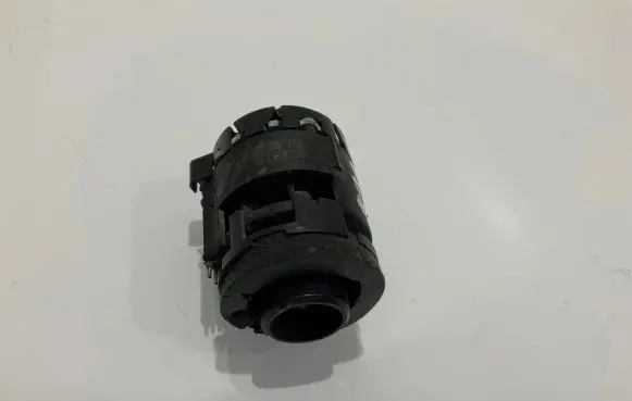 Mercedes-Benz E W211 Interior temperature sensor A2118300272 2118300272