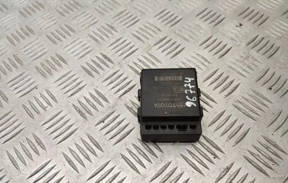 Toyota Corolla Verso AR10 Parking PDC control unit/module 4M0156T3A
