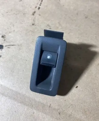 Volkswagen Golf Plus Fuel tank opening switch 5M0959551A