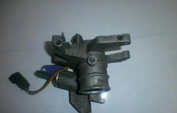 Ford Escort Ignition lock 91gb13a821aa