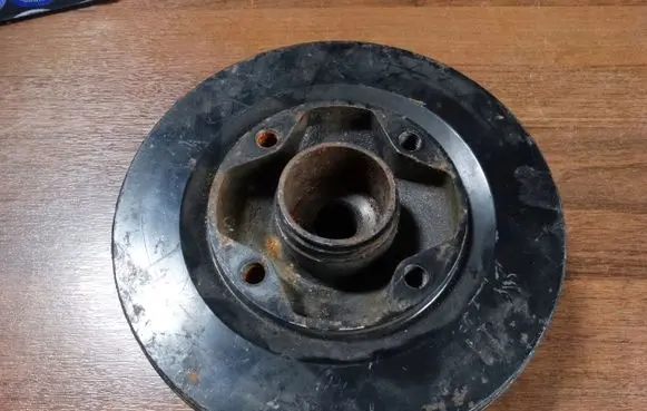 BMW X5 F15 Crankshaft pulley 7570263