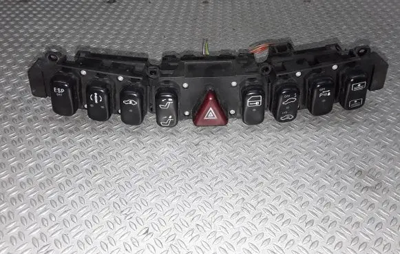 Mercedes-Benz S W220 Hazard light switch 2208214558