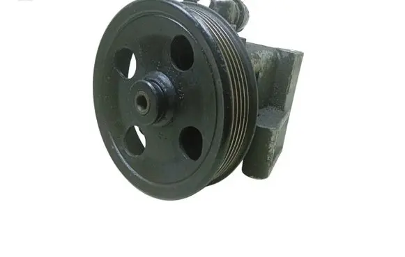 Ford Focus Power steering pump 2S413A696AA