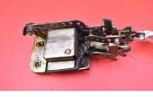 Volkswagen Transporter - Caravelle T4 Front door lock 701837015C