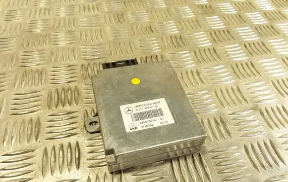 Mercedes-Benz E W211 Phone control unit/module A2118206185