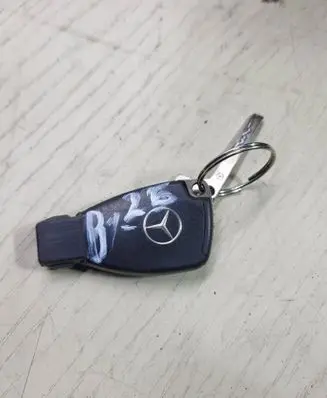 Mercedes-Benz E W211 Ignition key/card 