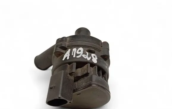 Mercedes-Benz E W211 Water pump A2118350364