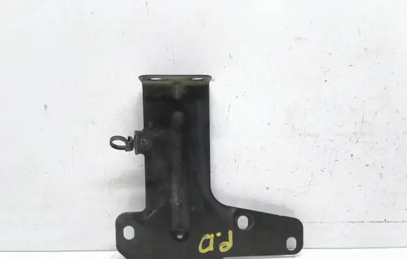 Volvo S90, V90 Radiator support slam panel bracket 