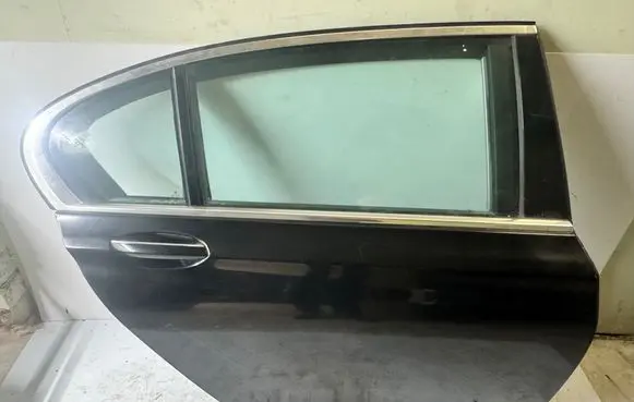 BMW 7 G11 G12 Rear door 7423702
