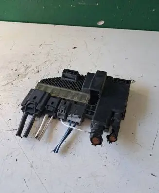 Suzuki Grand Vitara II Fuse module