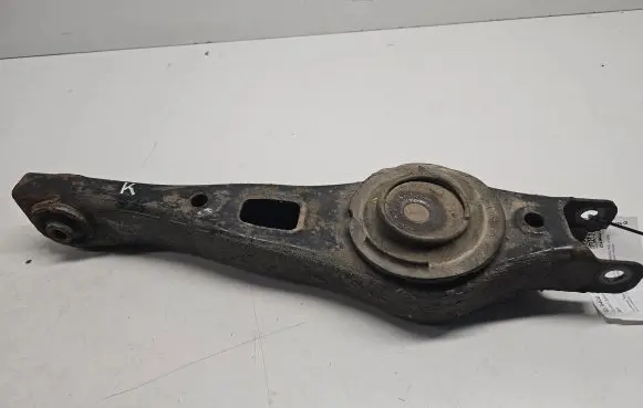 Rear upper control arm/wishbone