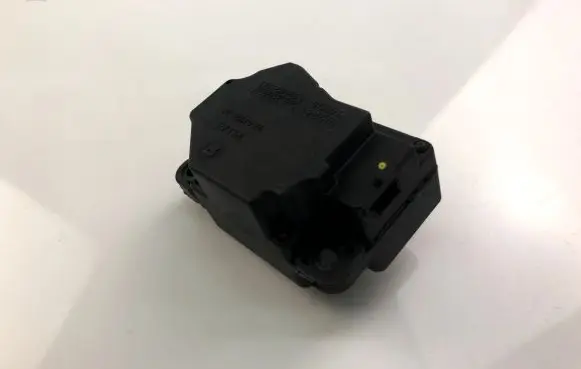 Volvo V60 Intake manifold valve actuator/motor 6G9N19E616BB