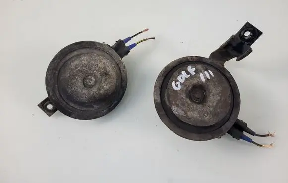 Volkswagen Golf III Horn signal