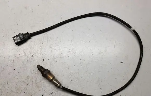 Audi Q2 - Lambda probe sensor 05E906262A