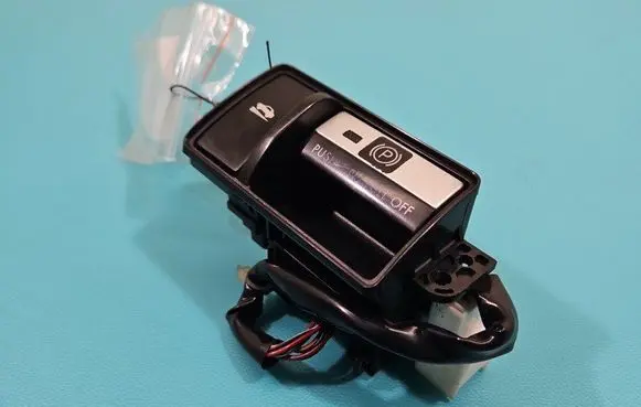 Subaru Legacy Handbrake/parking brake auto hold switch 15C357 IMPRK1507905