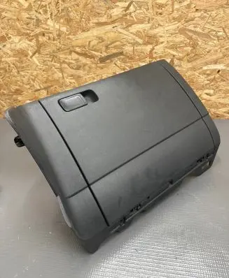 Volkswagen e-Golf Glove box 5G1857290
