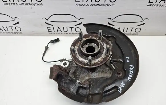 Ford Fusion II Front wheel hub DG9C3K171A DG9C2C447AB