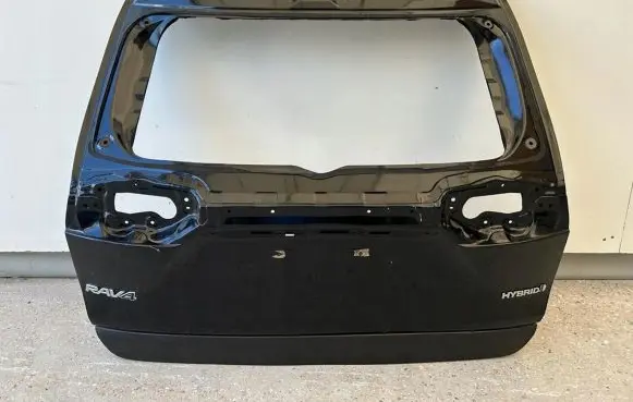 Toyota RAV 4 (XA50) Truck tailgate 