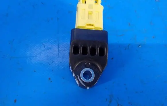Toyota Prius (XW30) Airbag deployment crash/impact sensor 8983175010