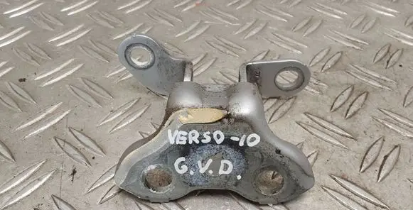 Toyota Verso Rear door upper hinge 