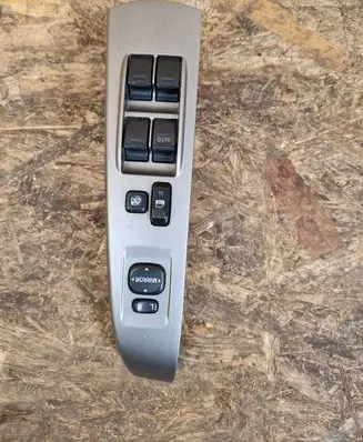 Toyota Prius (XW20) Electric window control switch 8482047