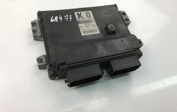 Suzuki Swift I Engine control unit/module ECU 3392062J0