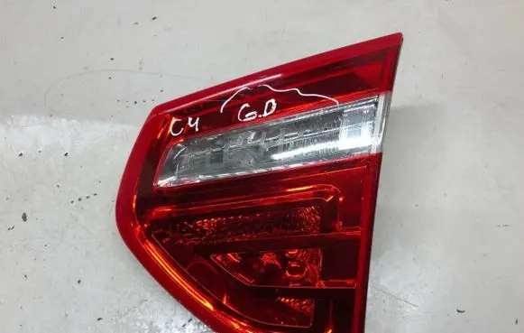 Citroen C4 I Picasso Tailgate rear/tail lights