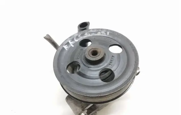 Ford Focus Power steering pump 6G913A733CA 6G913A696CD B4911041925