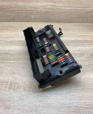 BMW 7 F01 F02 F03 F04 Fuse module 9252816 17033441