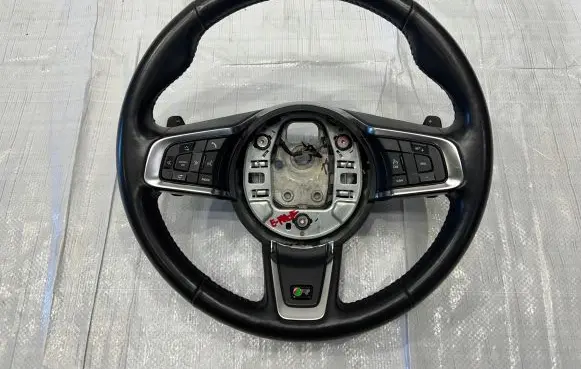 Jaguar E-Pace Steering wheel