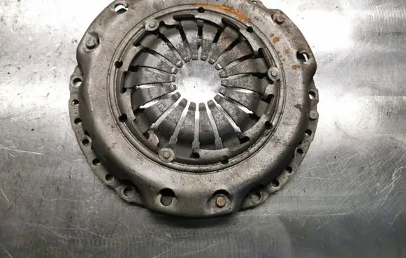 Opel Astra H Pressure plate 