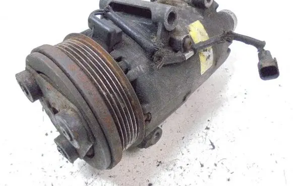 Ford Focus C-MAX Air conditioning (A/C) compressor (pump) 4M5H19D629AE