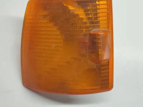 Volkswagen Transporter - Caravelle T4 Front indicator light 6R0142787 136405L 701953049