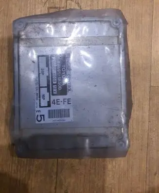 Toyota Corolla E100 Engine control unit/module 896611A500 2110004050 4efe