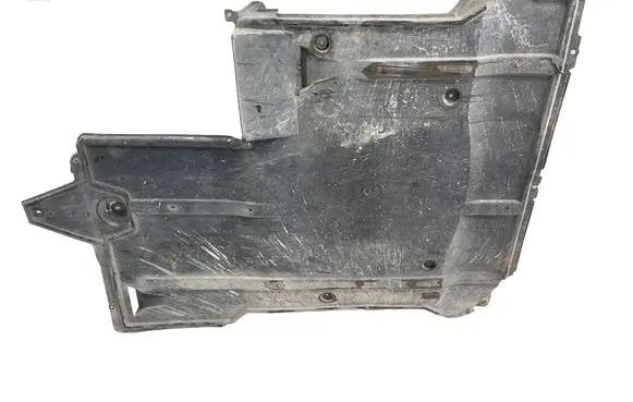 Mercedes-Benz Vito Viano W447 Engine splash shield/under tray A4475200022 A4475200422