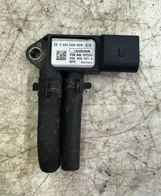 Audi Q7 4L Exhaust gas temperature sensor 0281006006