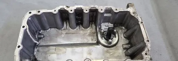 Volkswagen Golf VI Oil sump 03G103601AB 03G103603AD 03C907660G